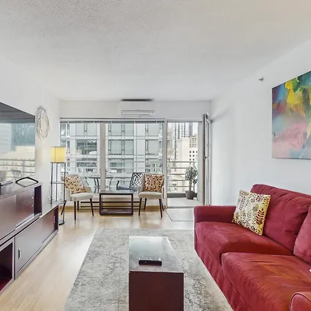 Newmark Tower Seattle Room photo