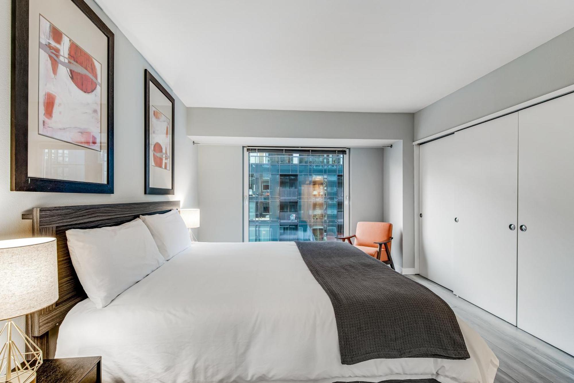 Newmark Tower * Seattle