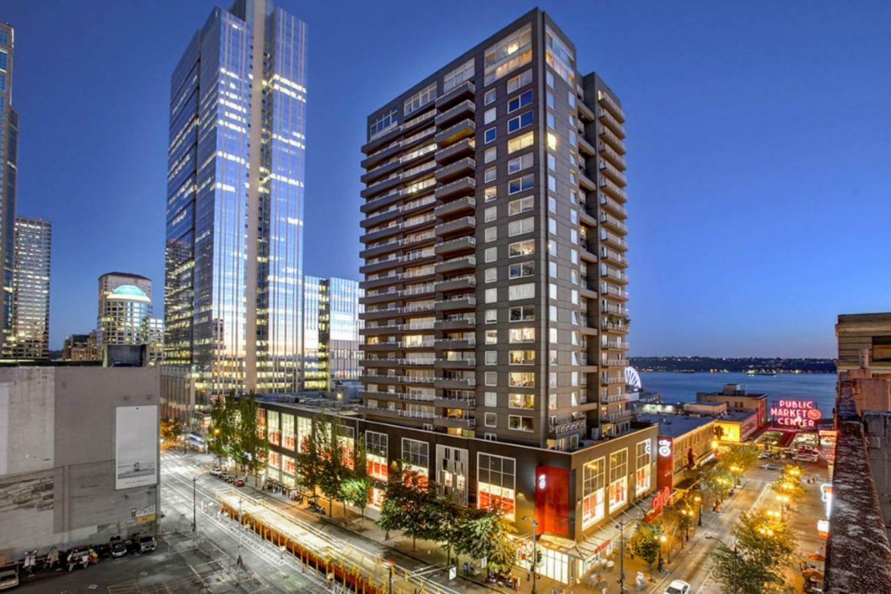 Apartment Newmark Tower *