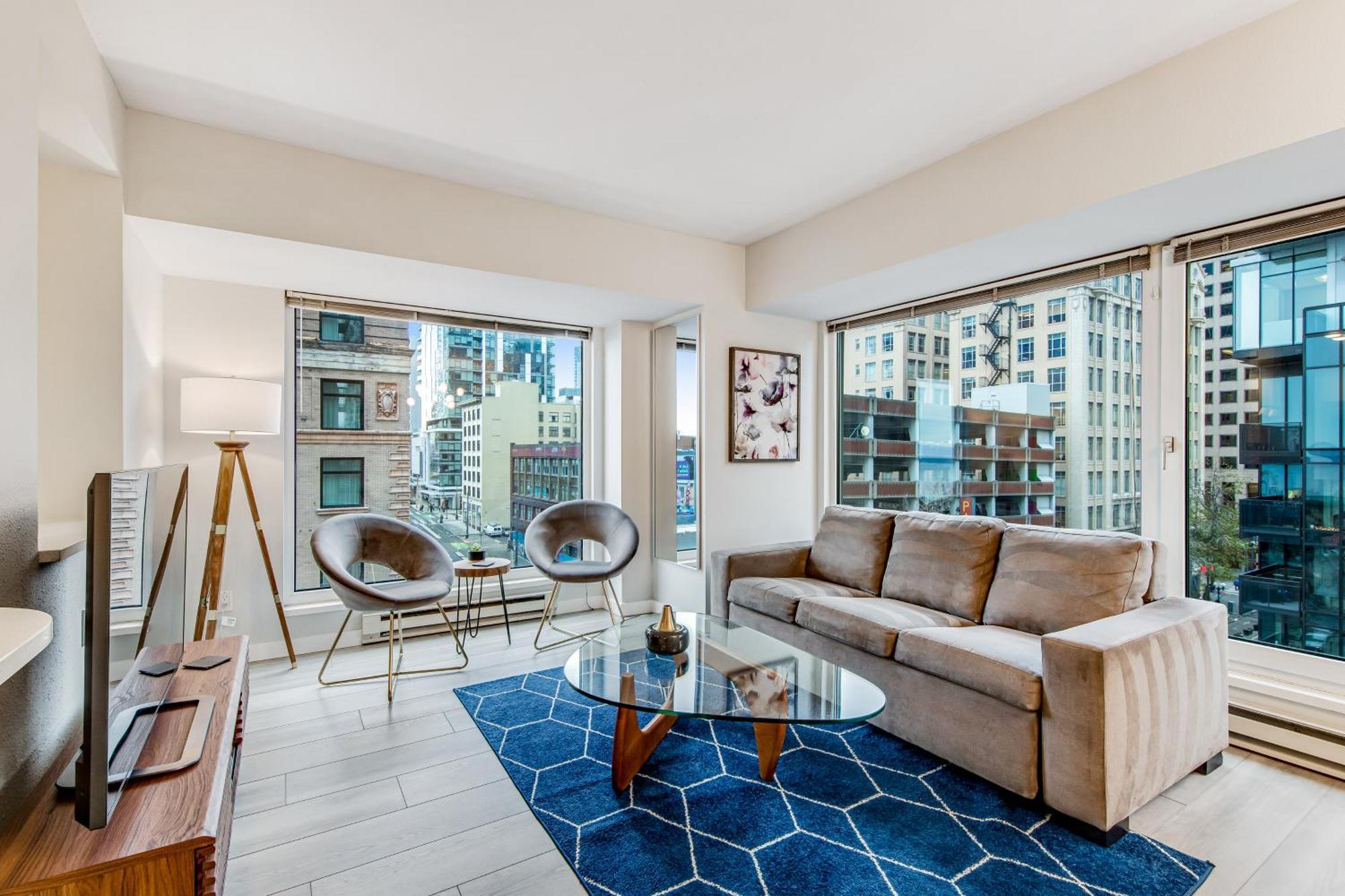 Apartment Newmark Tower